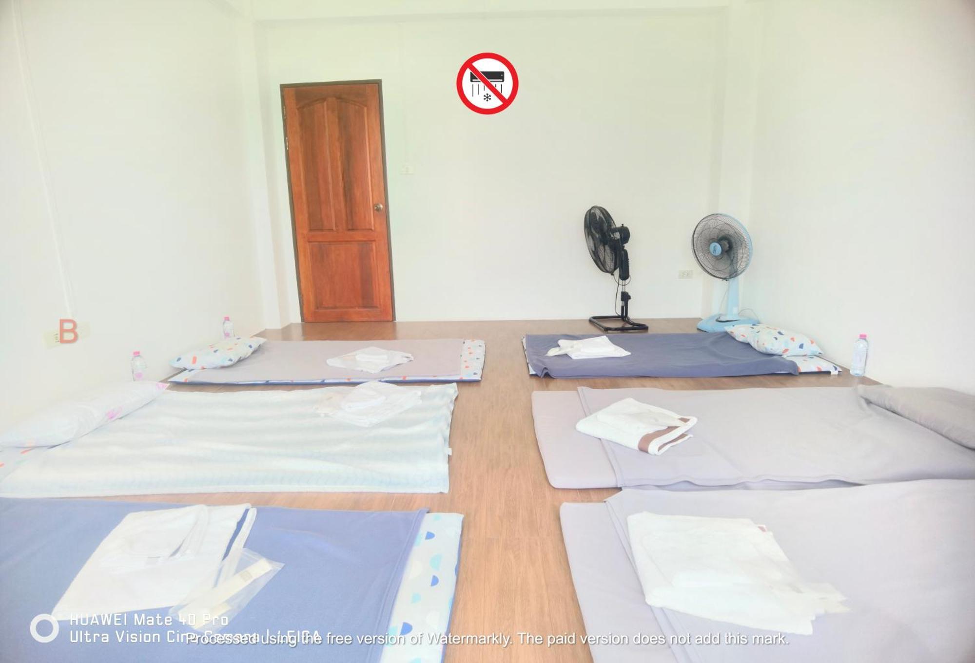 Yyk Hostel 24H Ban Khlong Krang Екстериор снимка